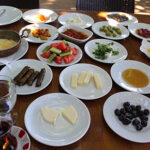 Antalya’da Kahvaltı Yapılacak En Güzel Yerler Nerelerdir?