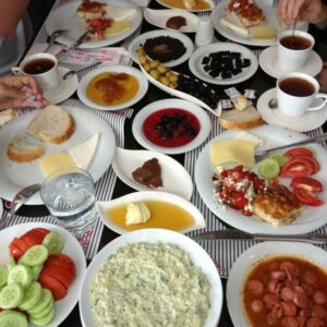 Sinop'ta Kahvaltı Yapılacak En Güzel Yerler Nerelerdir?