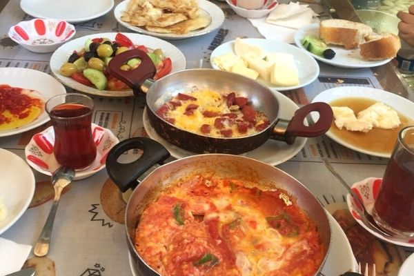 Konya’da Kahvaltı Yapılacak En Güzel Yerler Nerelerdir?
