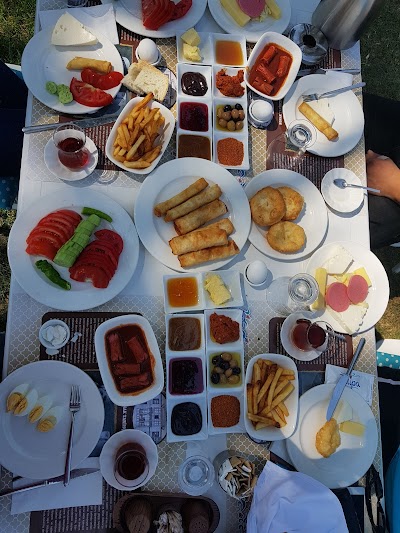 Edirne'de Kahvaltı Yapılacak En Güzel Yerler Nerelerdir?